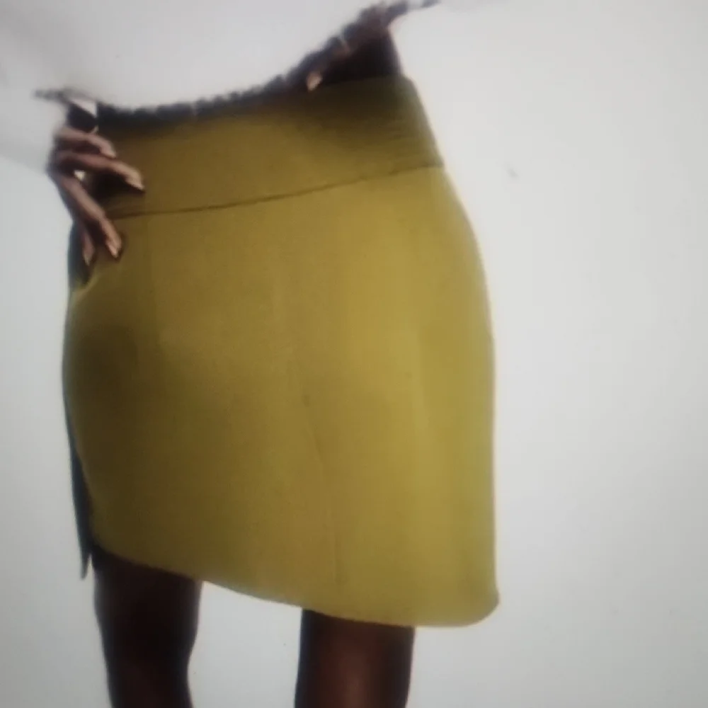 ZARA Olive Green Wrap Skirt Size XS